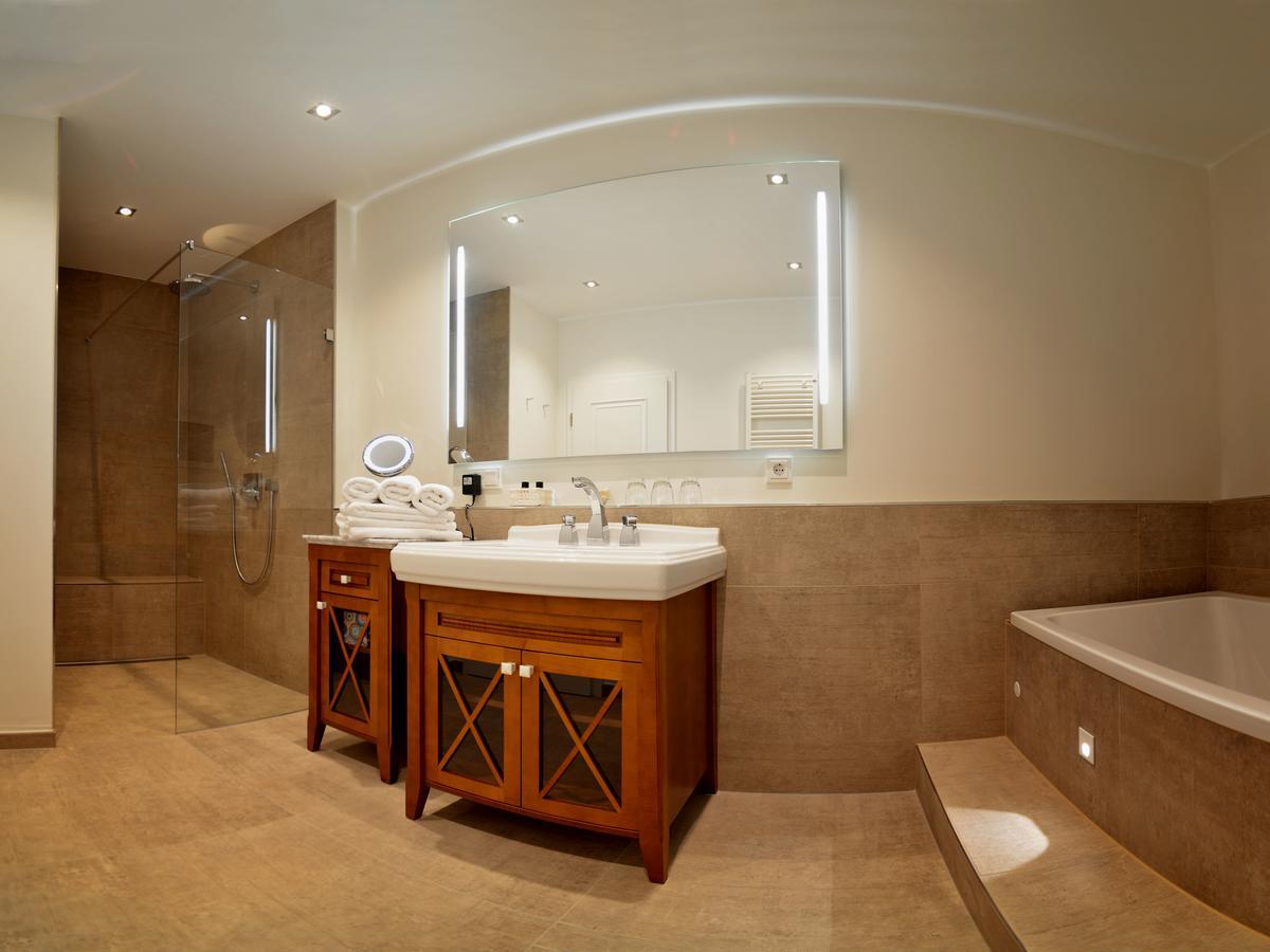 Osnabrück Hotel Restaurant Kohlbrecher Villeroy & Boch מראה חיצוני תמונה